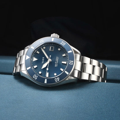 D4 Meridian Navy - Matte USA Solar 42mm