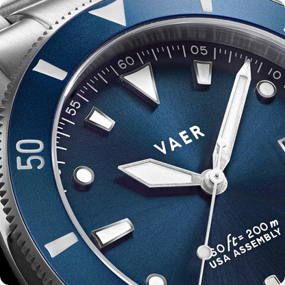 D4 Meridian Navy Matte Solar - 42mm USA