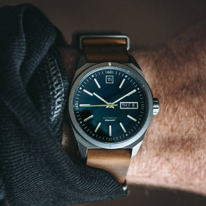 Ti Field Watch / Automatic / Stonewashed