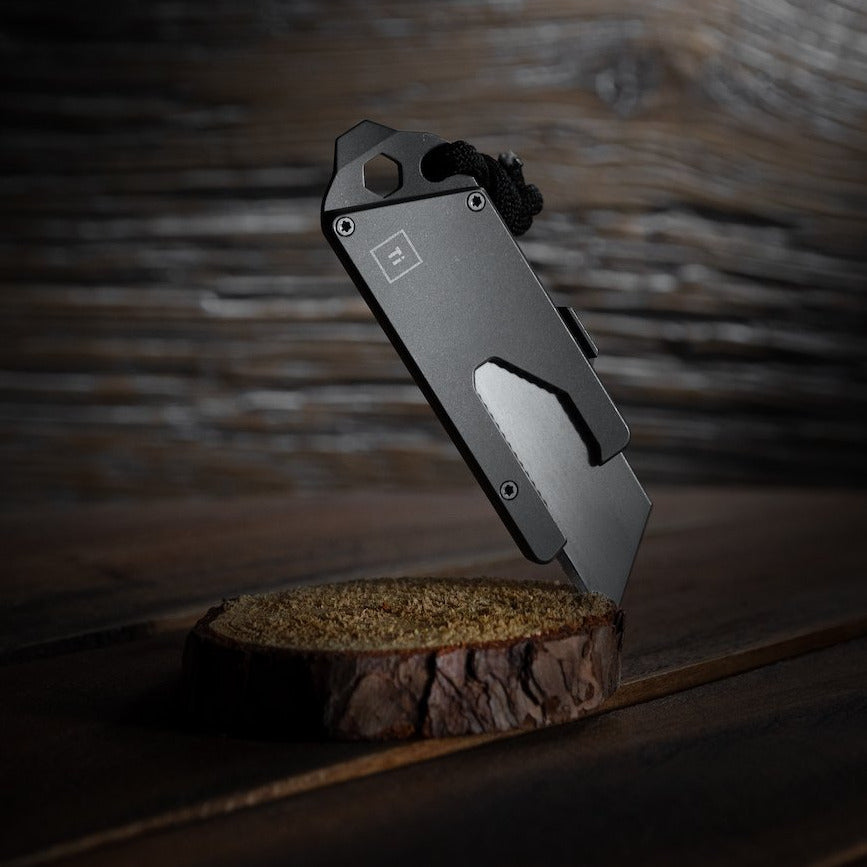 TPT Slide : Titanium Pocket Tool