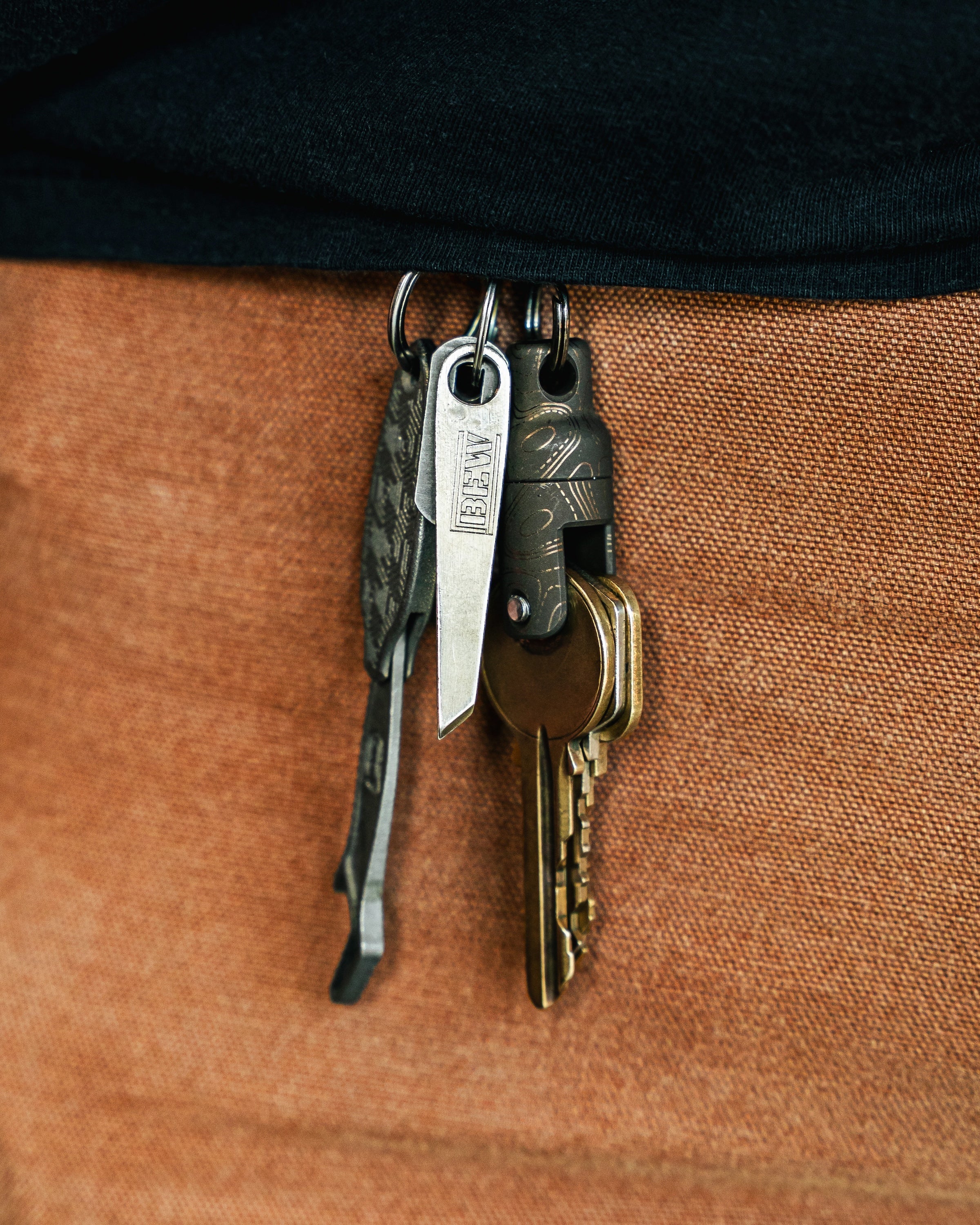 Carry Commission x Urban Carvers Ti Keyper MQR – Bronze Topo